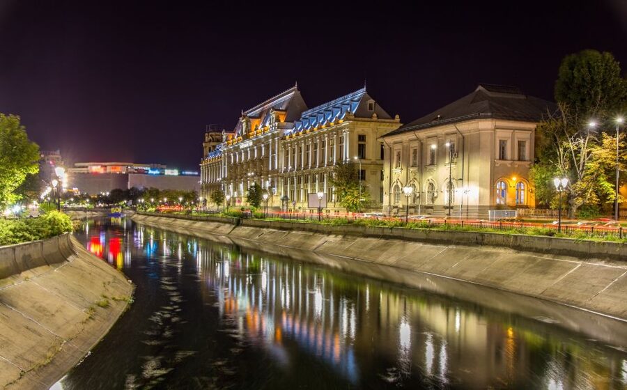 Bucharest: The Italian emigration in Romania - Finishing in Bucharest’s old town
