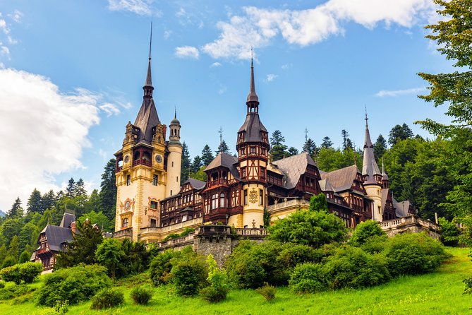 Bucharest to Dracula Castle, Peles Castle and Brasov Guided Tour - Peleș Castle, Romania’s royal mountain retreat