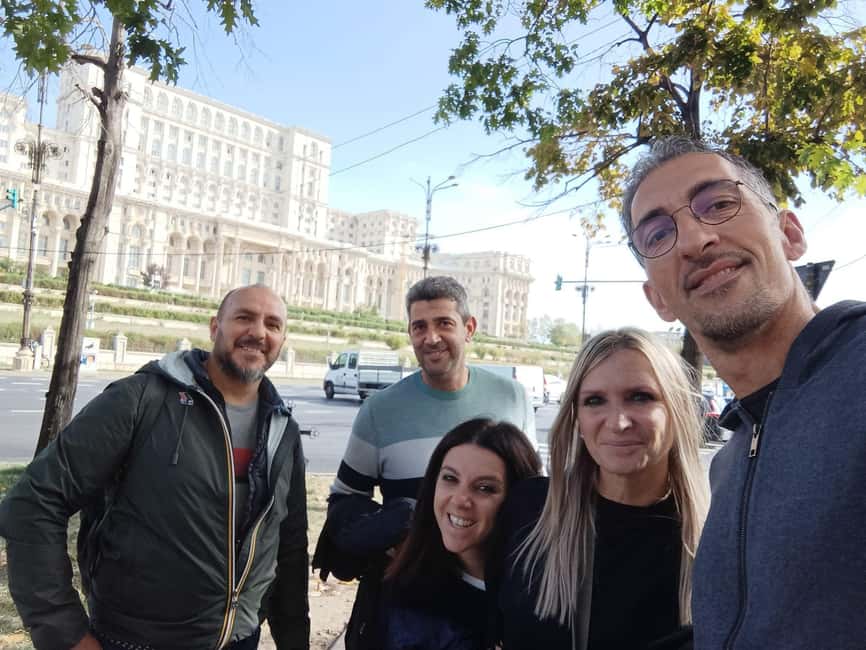 Bucharest: tour in the Parliament in Italian+exterior visit with guide - Key points to know before booking
