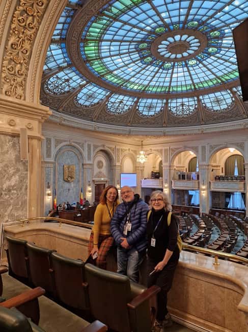 Bucharest: tour in the Parliament in Italian+exterior visit with guide - Meeting at Caru cu bere on Stavropoleos Street 5