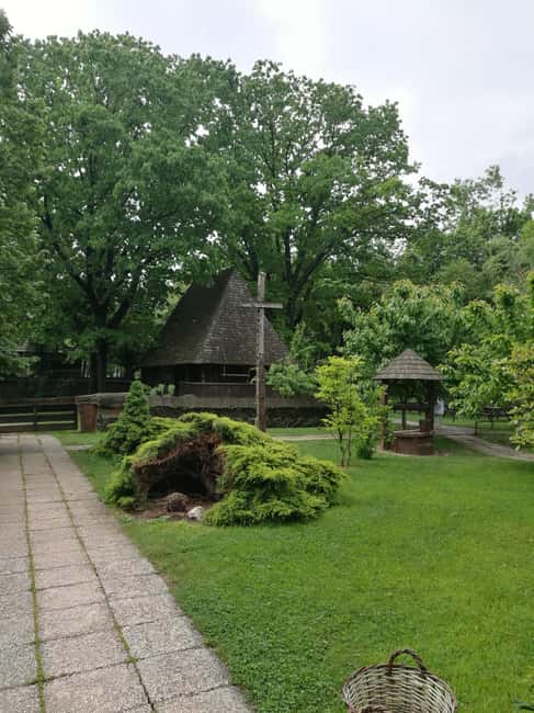 Bucharest: Village Museum Guided Tour - What you see during the one-hour museum visit
