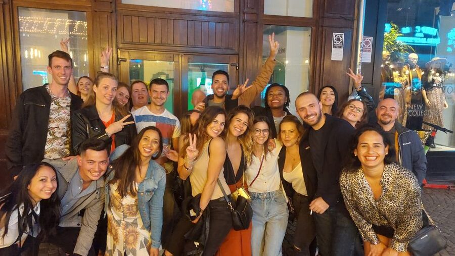 Bucharest: Weekend Pub Crawl - Stops two and three: changing the mood