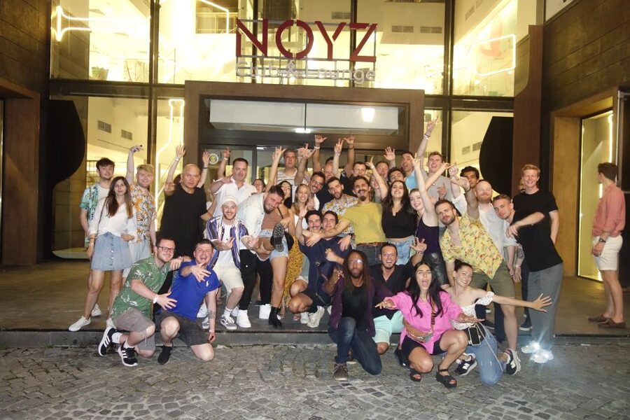 Bucharest: Weekend Pub Crawl - Stops four and five: the full club-crawl feeling