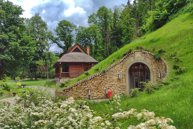 Bucovina Painted Monasteries & Transylvania Tour: 4-Day Private - Why the route works, and where it asks a lot
