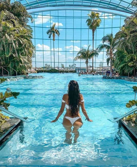 Bucuresti: Bucuresti Therme Transfer and Full-Day Access - The Palm offers a slower second half