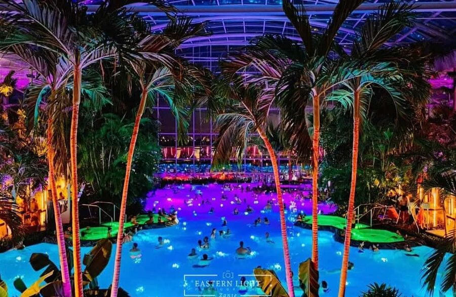 Bucuresti: Bucuresti Therme Transfer and Full-Day Access - What the day feels like from arrival to departure