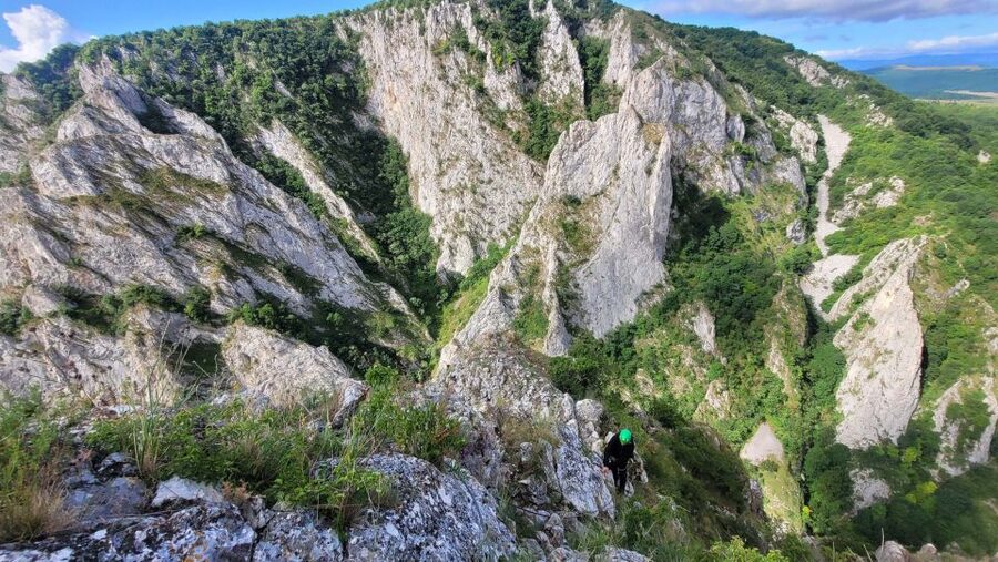 Cluj Napoca: Climbing or Hiking Experience in Turda Canion - Turda Gorge makes a fine climbing setting