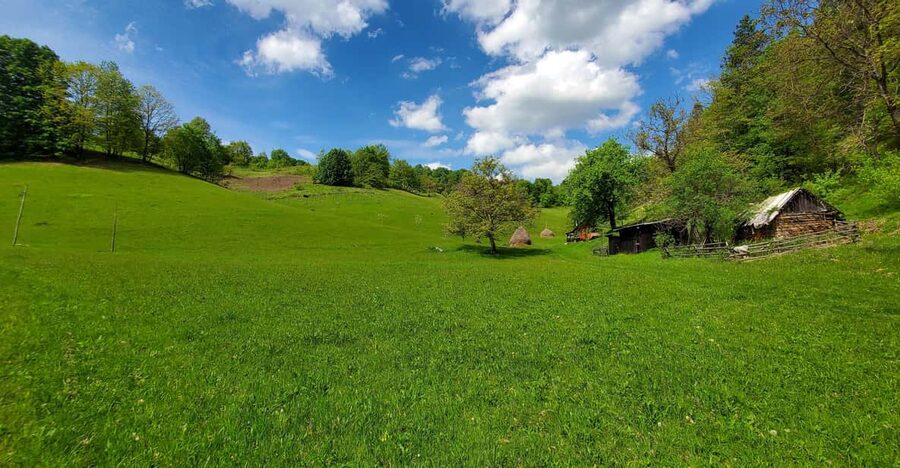 Cluj to Rosia: Day Trip to Ferrata and pittoresque country - Key things to know before booking