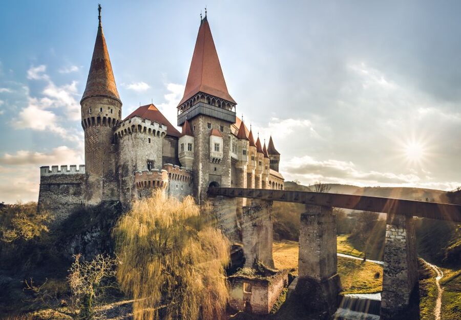 Cluj: Turda Salt Mine, Corvin Castle, Alba Carolina Tour - Lunch in Hunedoara, With Room for Local Food