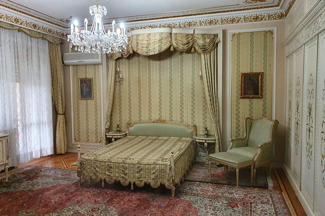 Communism History in Romania - Private Tour with Execution Place of Ceausescu - Price, timing, and what you actually receive