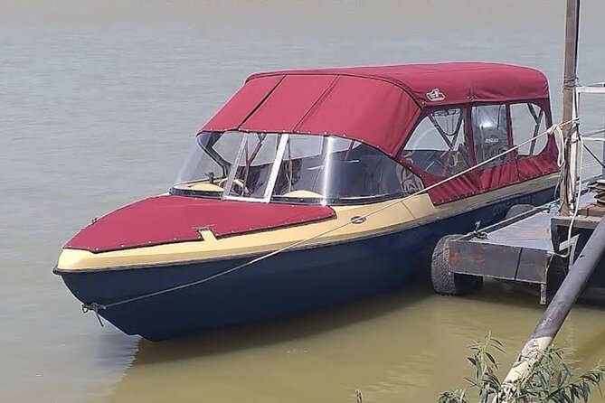 Danube Delta - Private Tour with Boat Trip & Traditional Lunch - Hârșova and Țăndărei: road stops with practical value