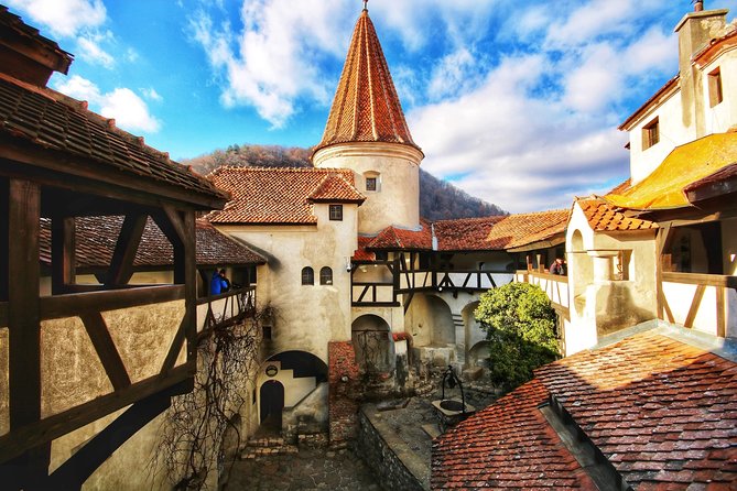 Day Tour to Brasov and Bran - Bran Castle: the Dracula connection
