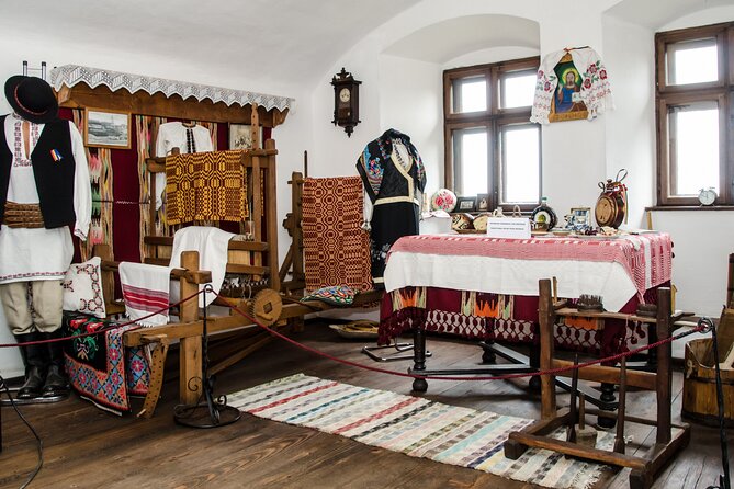 Day Trip Bear Sanctuary, Bran Castle, Rasnov Fortress from Brasov - Rasnov Fortress: a panoramic finish during restoration
