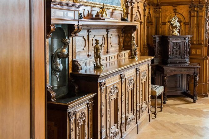 Day trip to Dracula's Castle, Peles Castle and Medieval Brasov - Peles Castle and the royal side of Sinaia
