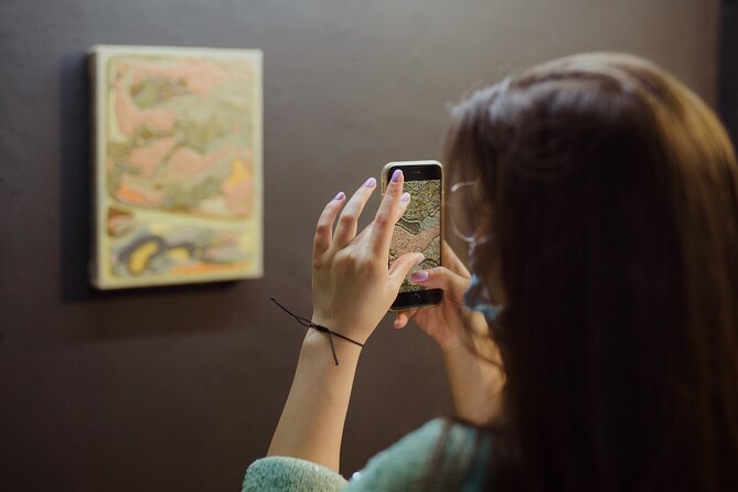 Discover the local art scene with ArtCrawl - Starting at White Cuib for 20 minutes