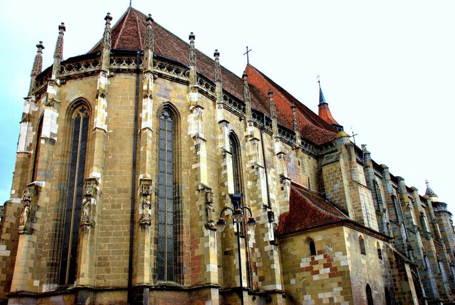 Discover Transylvania: Peles, Bran, Sighisoara in 2 days - Key points to know before booking