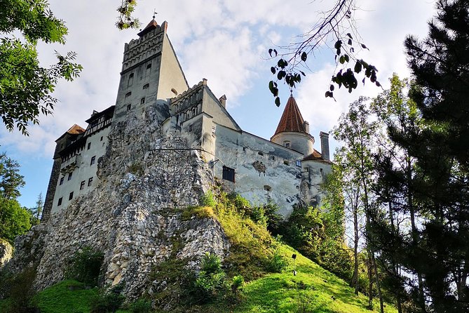 Dracula Private Tour - Peles Castle: Romania’s royal beginning