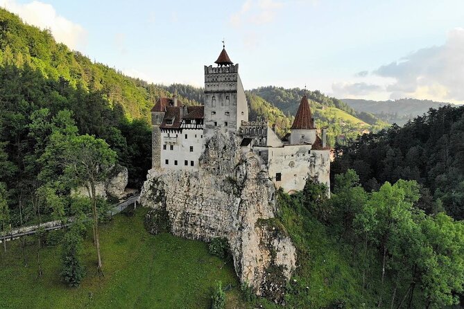 Dracula's Castle, Brașov city and Peleș Castle - Private tour - A long day made easier by private transport