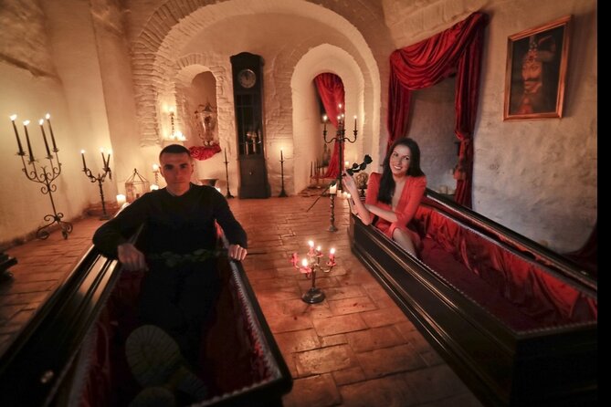 Dracula's Castle -Private Tour- with Brașov City and Peleș Castle - The long drive and the traffic question