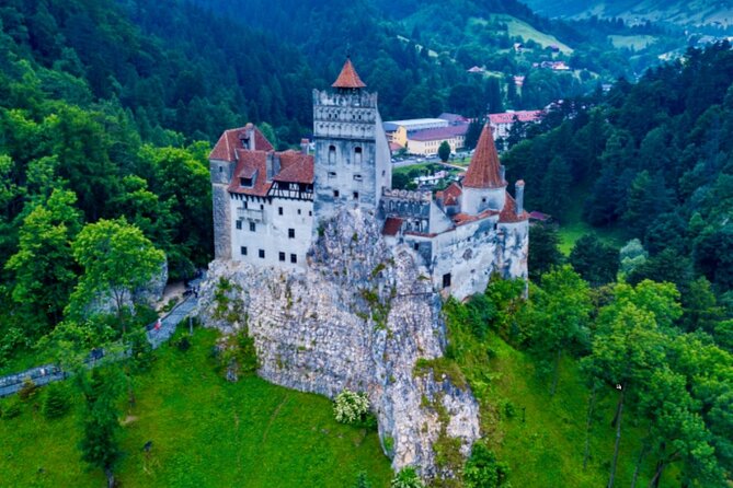 Dracula's Castle -Private Tour- with Brașov City and Peleș Castle - Who should book this day trip?