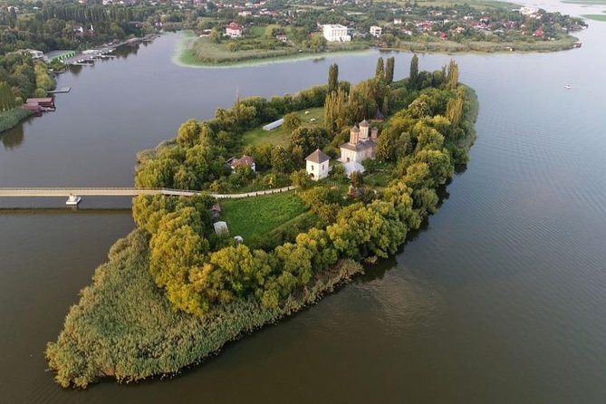 Dracula's Tomb and Mogosoaia Palace, Private Tour from Bucharest - Why this short trip works from Bucharest