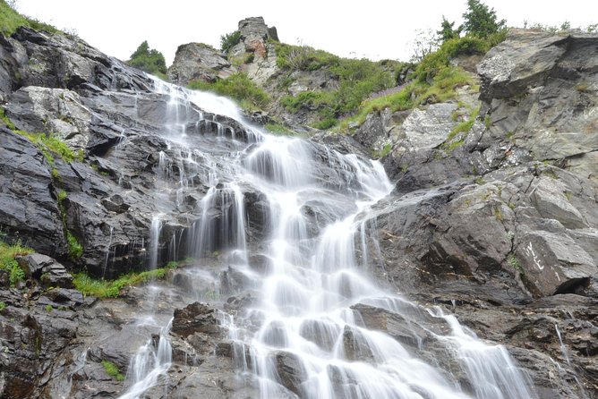 Exclusive Tour on Transfagarasan, Balea Lake, Balea and Capra Waterfalls - A small group changes the feel of the day