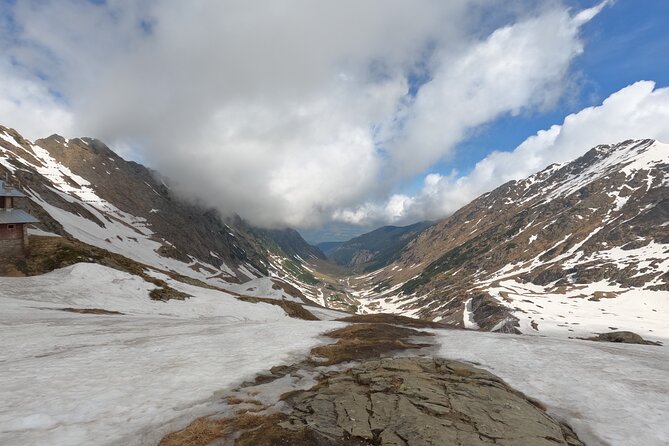Exclusive Tour on Transfagarasan, Balea Lake, Balea and Capra Waterfalls - Timing, weather, and road closures