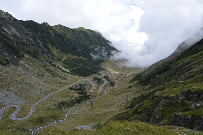 Exclusive Tour on Transfagarasan, Balea Lake, Balea and Capra Waterfalls - Balea Lake gives you the best walking time