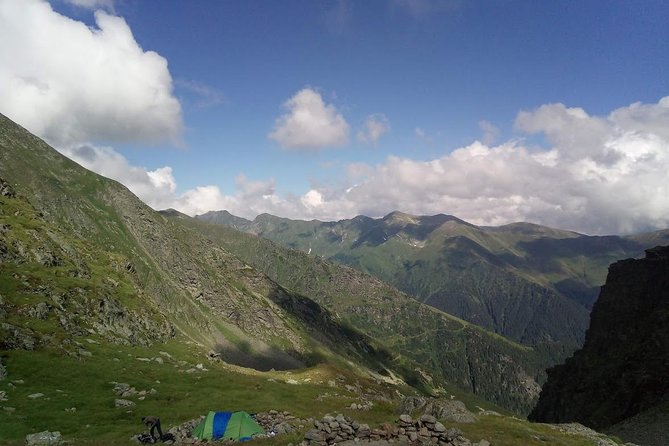 Expedition in Fagaras Mountains from Brasov (Private Tour!) - Day 3: High ridges, memorials, and stone windows