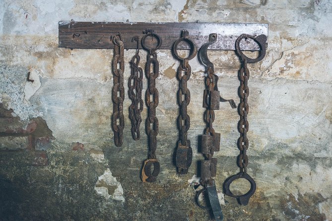 Exploring a Former Communist Prison - Carol Park and the communist meal