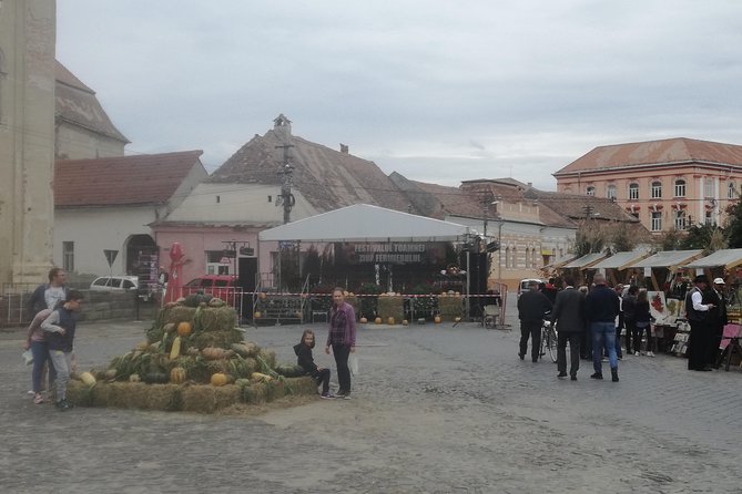 Fortified Churches, countryside and Sibiu:1- 4 persons - Richis is a pass-by glimpse