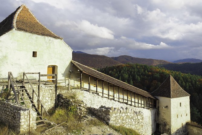 From Brasov: Discover Bran Castle and Râșnov Fortress - Timing, crowds, and practical comfort