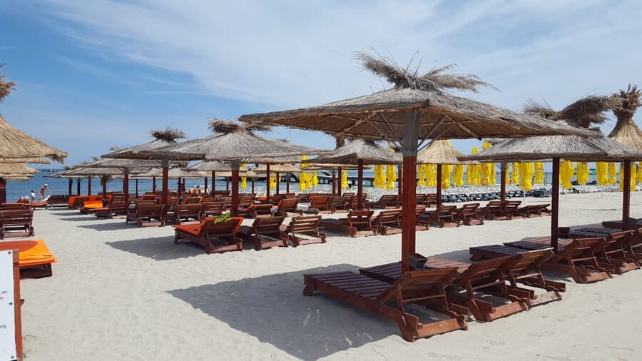 From Bucharest: A Day by the Black Sea Shared Group Tour - The guides make the long day easier