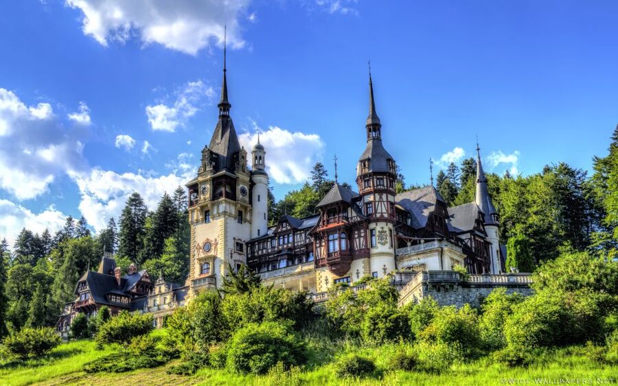 From Bucharest: Day Trip to Dracula and Peles Castle - Bran Castle and the Dracula connection