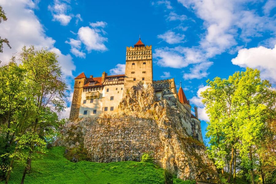 From Bucharest: Day Trip to Peles, Dracula's Castle, Brasov - Key points before you book