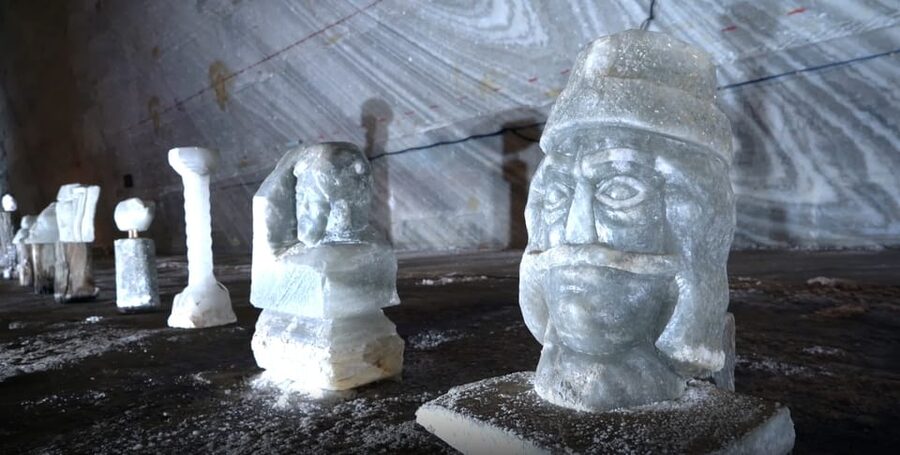 From Bucharest: Private Tour Salina Slanic: Salt Palace - Key Points at a Glance