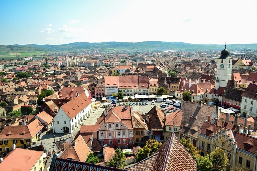 From Bucharest: Unravel Medieval Transylvania in 3-Day Tour - Day one: Curtea de Arges and Cozia Monastery