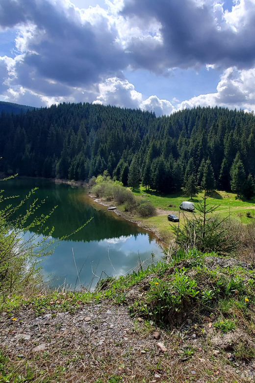 From Cluj: Mountain Bike around Lake Dragan - Equipment, clothing, and comfort