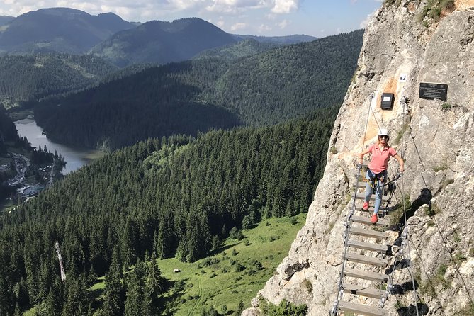 Full Day 4x4 Tour in the Eastern Carpathians - Ecem Peak: A Walk for Quiet Views