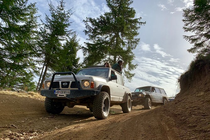 Full Day 4x4 Tour in the Eastern Carpathians - Bicajel Valley, Red Lake, and the Bicaz Gorges