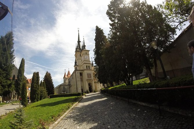 Guided visit in Spanish to the medieval center of Brasov (native Spanish guide). - Private format and group size