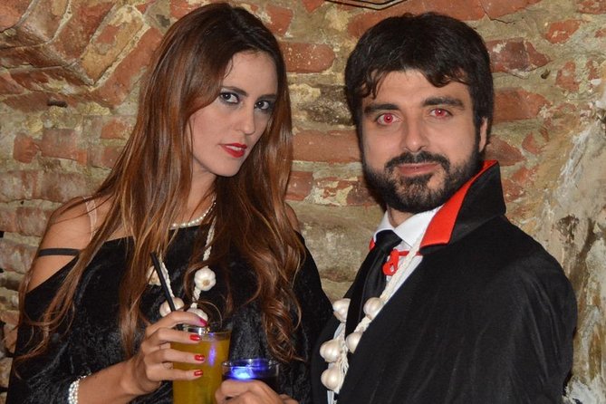 Halloween tour with 2 Halloween parties one at Bran Castle - Why this three-day route works