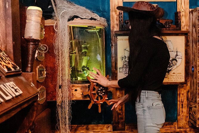 Legend of Skull Island Immersive Escape Room Experience - Private groups, price, and practical value