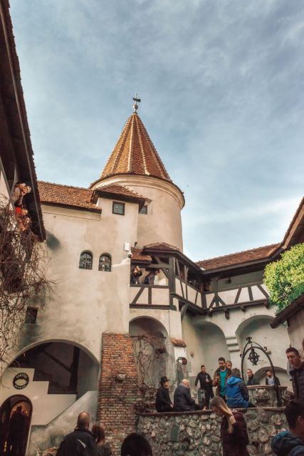 Legends&Wildlife Awaits: Dracula's Castle & Bear Sanctuary - FAQ