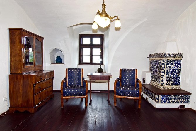 LiBEARty Brown Bear Sanctuary and The Real Dracula Tour - Targoviste’s Princely Court and Chindia Tower