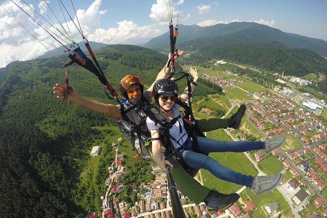 Paragliding Tandem Flight from Bunloc, Brasov - Bunloc views toward the city and mountains