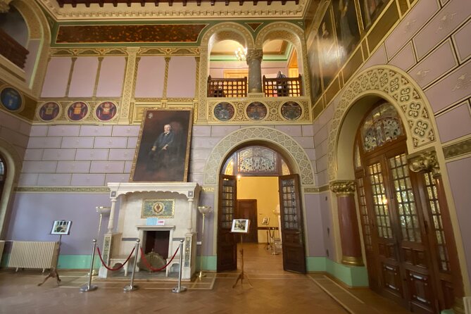 Peles and Cantacuzino Castles Small Group Day Tour from Brasov - Price, tickets, and what you really pay