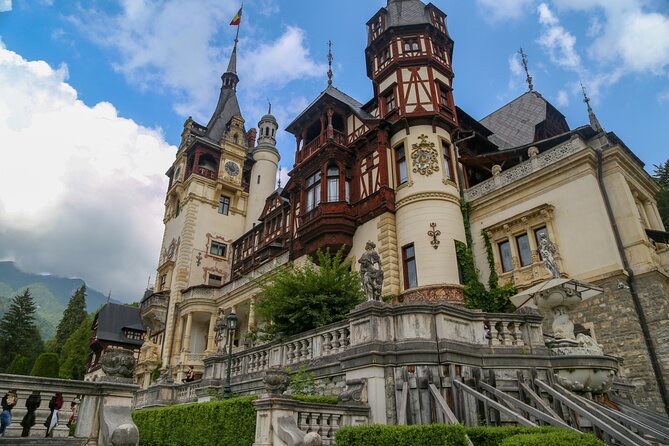 Peles and Cantacuzino Castles Small Group Day Tour from Brasov - Peleș Castle: Romania’s royal showpiece