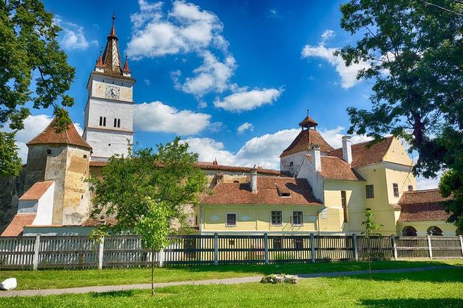 Peles Castle, Bran (Dracula) Castle And Rasnov Citadel From Brasov - Harman’s fortified church adds a different note