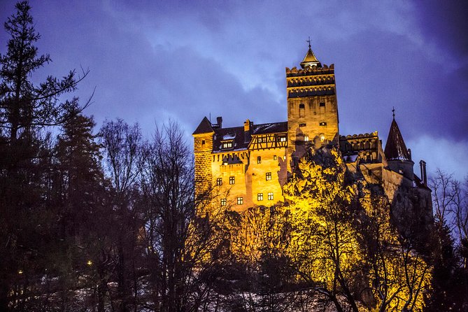 Peles Castle, Bran - Dracula's Castle & Brasov - Day Tour from Bucharest - Brasov’s historic center gives the day some breathing room